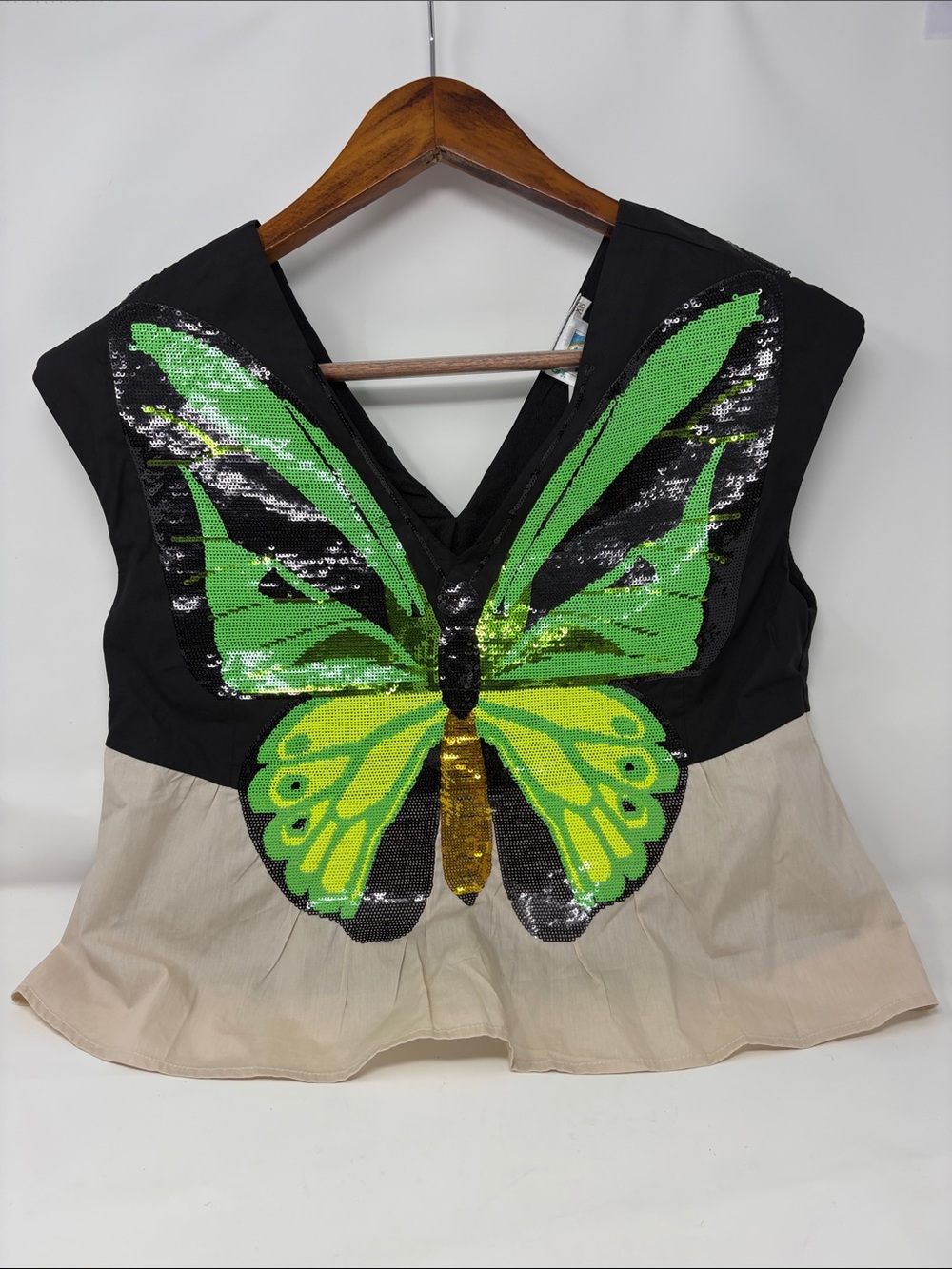 Queen Of Sparkles Sequin Butterfly V-Neck Peplum Top in Black, Green & Beige New